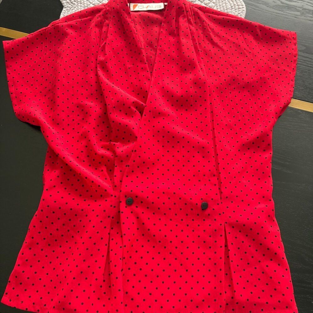 Chaus Red Black Polka Dot Blouse Size 10 Deep V Button Front Elastic Waist Sz 10 - Picture 2 of 7